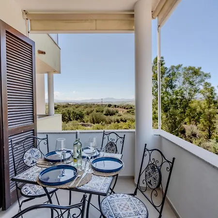 Luxury In Olbia, Terrazza & Cinema *