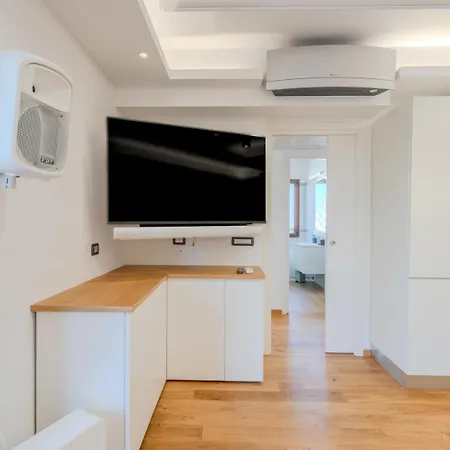 Appartement Luxury In Olbia, Terrazza & Cinema Olbia