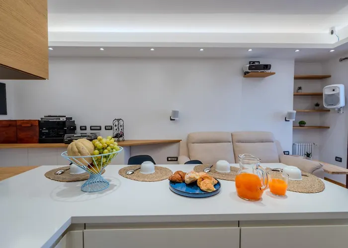 Appartement Luxury In Olbia, Terrazza & Cinema *